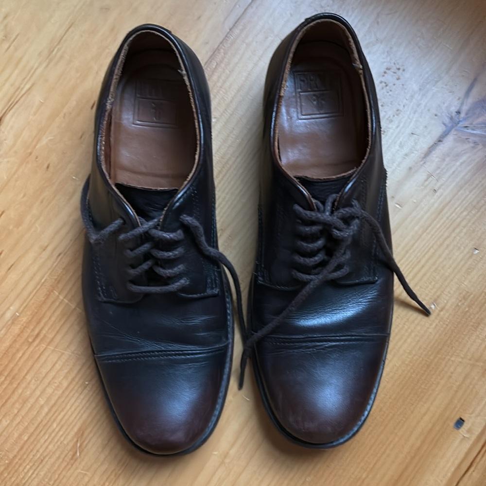 Frye Oxford shoes